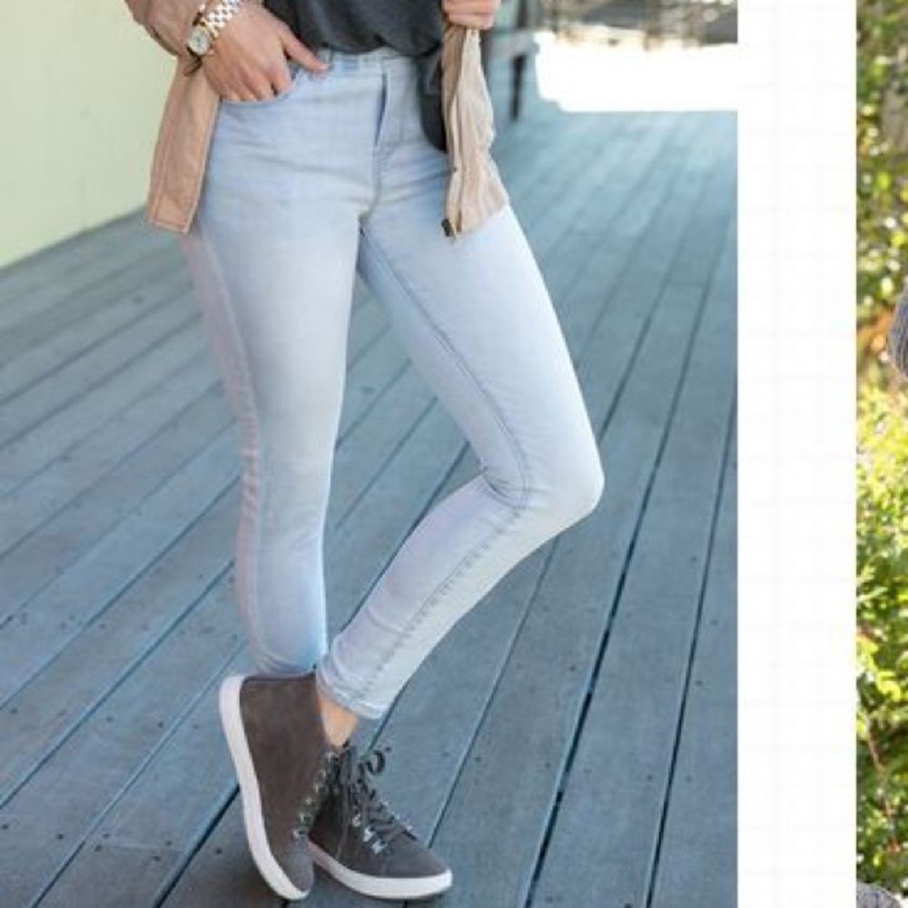 Grace and lace pull on jeggings